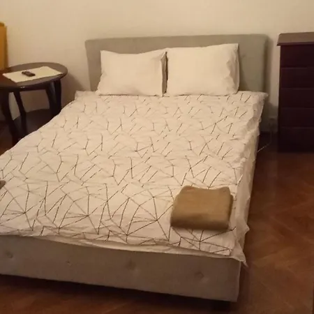 Near Rondo Onz Варшава